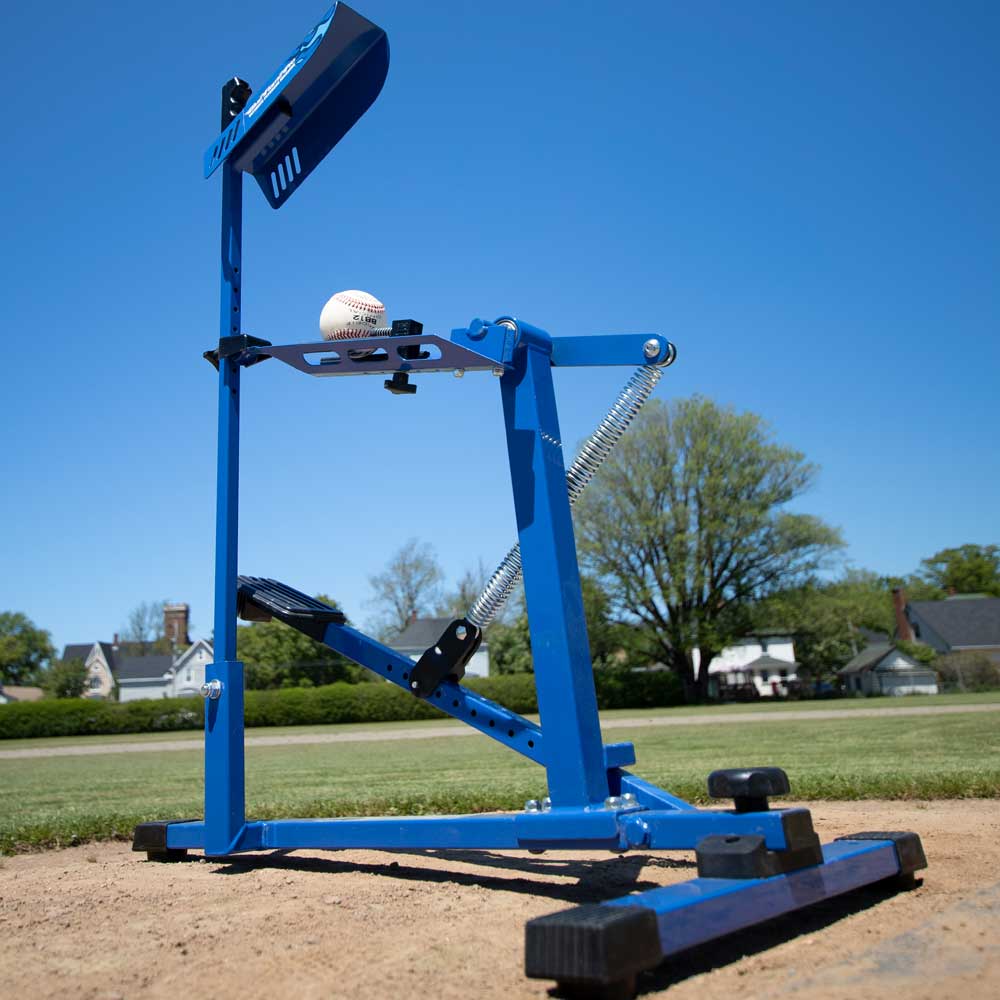 Louisville Slugger Blue Flame Pro Pitching Machine UPM 55 – DH